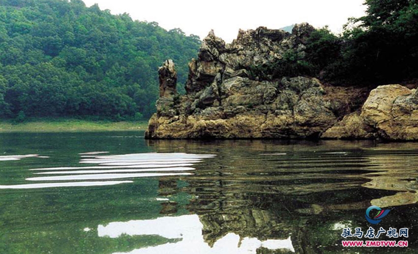 國家級森林公園—薄山湖風景區