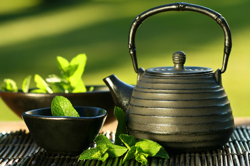 下午1點(diǎn)來杯綠茶 什么時(shí)間是飲茶的最佳時(shí)間
