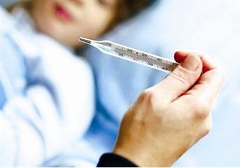 寶寶發燒切不可犯兩個錯誤 盤點發燒護理細則