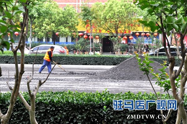 駐馬店中心城區道路施工