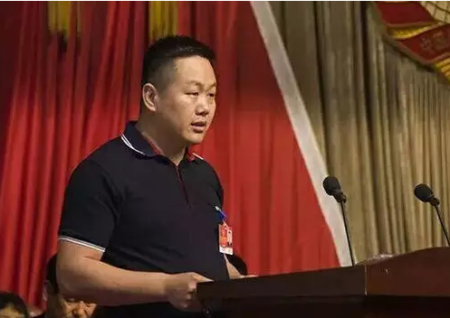 上蔡80后企業家龔高峰獲五一獎章和省優秀團干