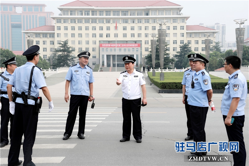 數千名民警為2016年中國農產品加工業投資貿易洽談會勝利召開保駕護航