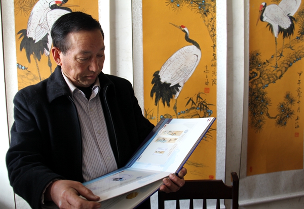 農民書畫家高玉海 作品被多個國家制作成郵票收藏