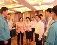 駐馬店廣視融媒新聞客戶端上線啟動儀式結(jié)束后，駐馬店市委常委,宣傳部長戚存杰，駐馬店市政府副市長馮玉梅等領(lǐng)導同志親切接見廣視融媒新聞客戶端部分工作人員，對新聞客戶端工作人員的工作給予充分肯定，并對今后的工作寄于厚望！