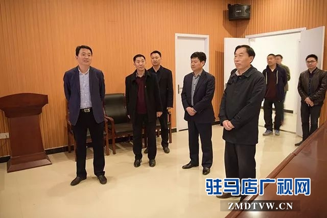 04上蔡縣興農扶貧開發投資有限公司揭牌.jpg