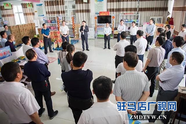 01上蔡縣黨政考察團到蘭考縣學習脫貧攻堅先進經驗.jpg