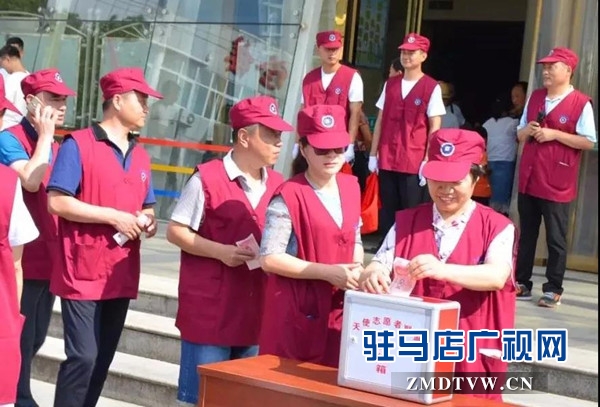 04上蔡縣人民醫院成立天使志愿者聯盟，.jpg