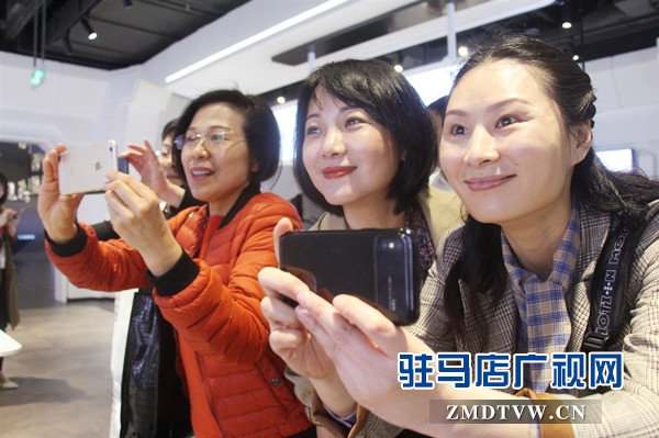 走進騰訊參觀考察 “開發區企業經營管理人才培訓班”順利結業