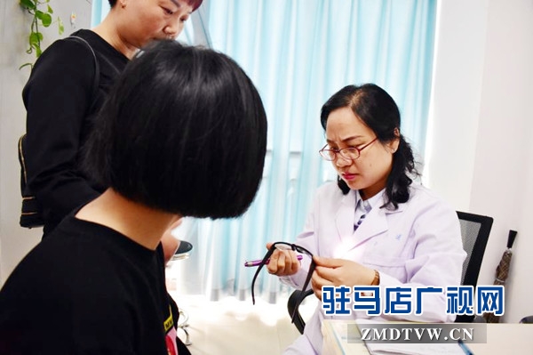 兒童眼科專家金小琴教授在駐馬店眼科醫院開展大型會診活動