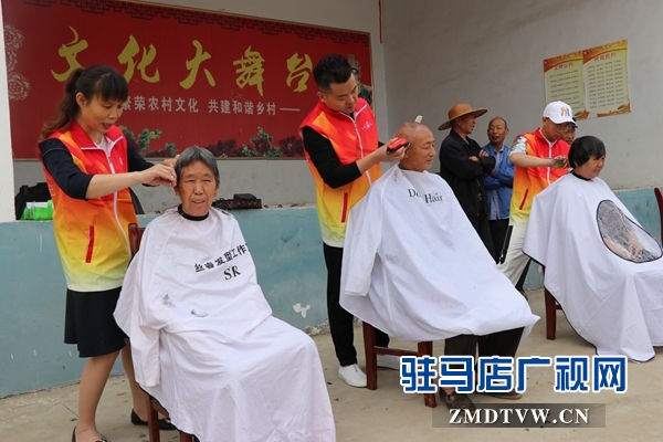 市青聯開展青聯委員走基層服務活動