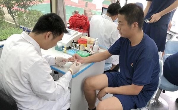 驛城區消防大隊積極參與無償獻血活動
