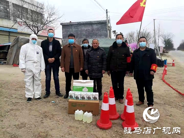泌陽馬谷田鎮黨員捐款捐物支持疫情防控