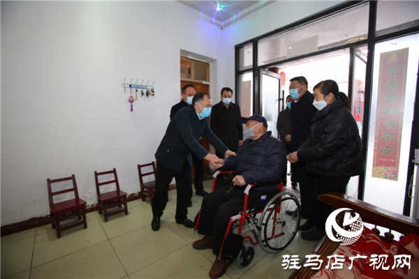 紅色代辦 情暖抗疫一線醫護人員
