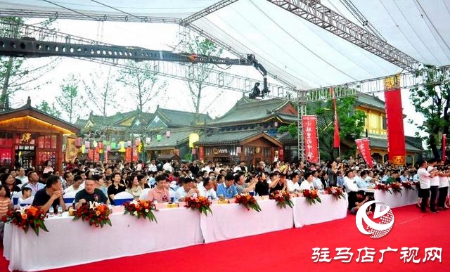 駐馬店皇家驛站盛夏美食狂歡節開城迎賓