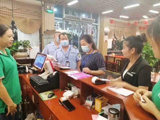 國(guó)慶期間駐馬店市紀(jì)檢監(jiān)察機(jī)關(guān)開展落實(shí)中央八項(xiàng)規(guī)定精神監(jiān)督檢查