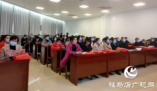 正陽(yáng)縣總工會(huì)舉辦《河南女職工勞動(dòng)保護(hù)特別規(guī)定》宣傳講座活動(dòng)