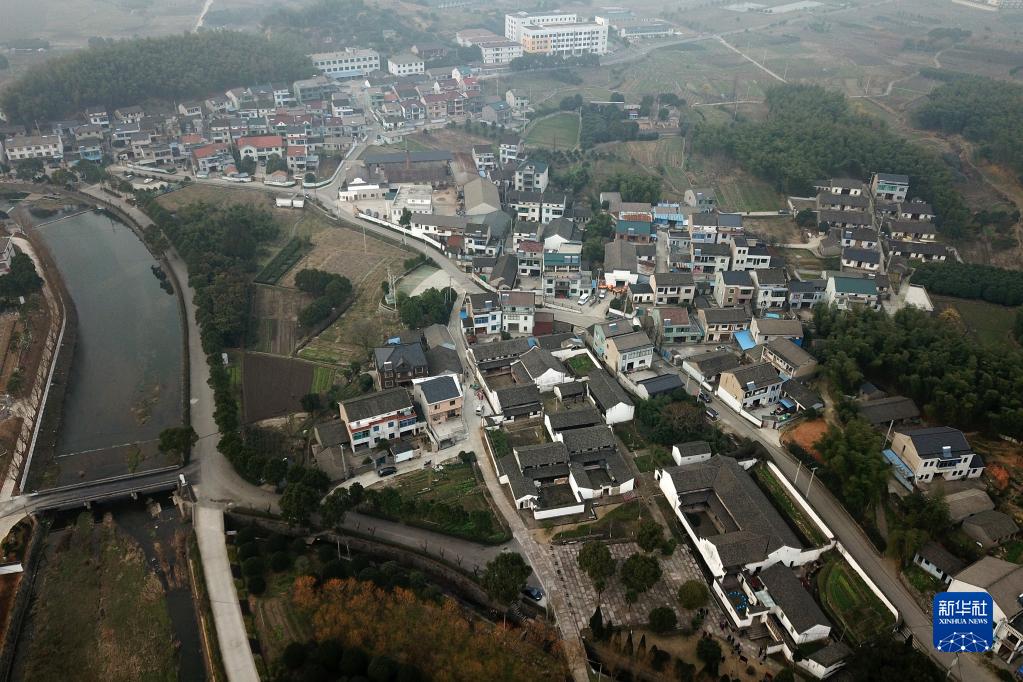 奮斗百年路 啟航新征程·中國共產黨人的精神譜系丨偉大覺醒、偉大革命——改革開放精神述評