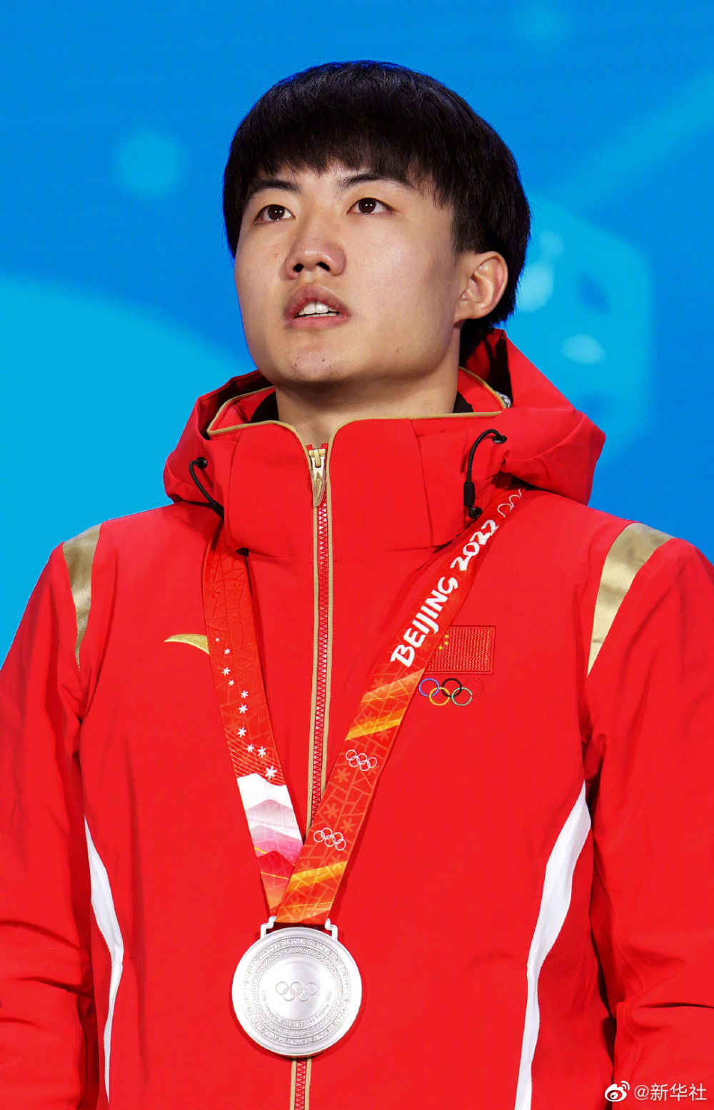 今夜三面五星紅旗升起！中國健兒領獎高清大圖來了