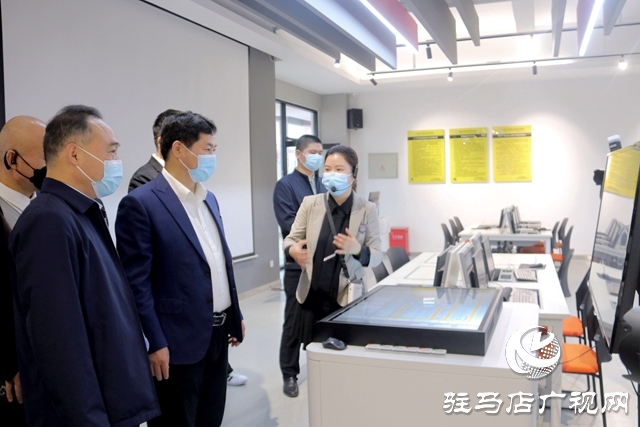 政校企通力合作 助力企業促就業——驛城區委常委、區委統戰部部長 張現華率企到駐馬店職業技術學院考察