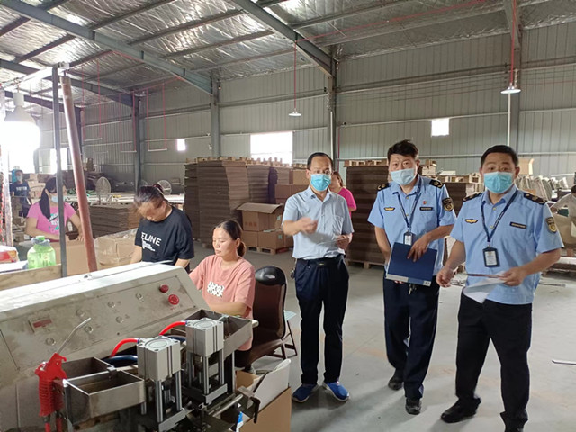 平輿縣開展印刷企業 出版物零售行業 專項檢查