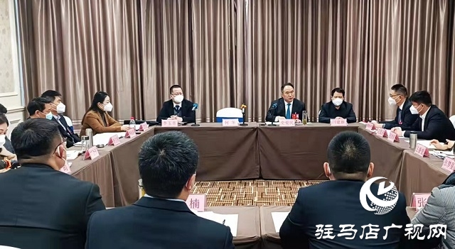 兩會時間｜駐馬店市政協委員分組討論《政府工作報告》和計劃、財政報告