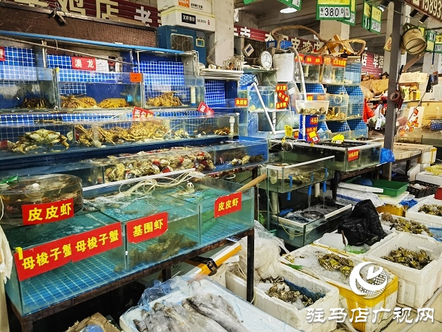 新春走基層丨 駐馬店：春節將至 年貨市場年味足