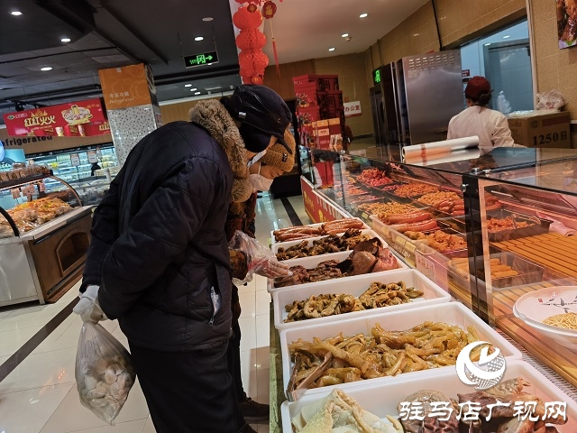 新春走基層丨 駐馬店：春節將至 年貨市場年味足