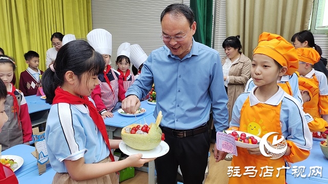 駐馬店實驗小學：勞動書寫精彩 奮斗展示自我
