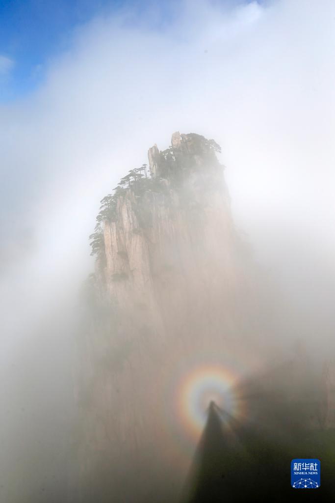 美麗中國｜安徽黃山：奇峰云海