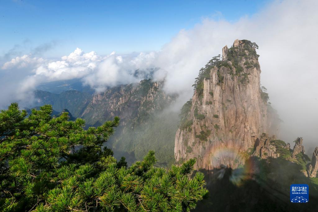 美麗中國｜安徽黃山：奇峰云海