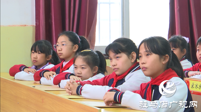 驛城區“戲曲進校園”活動走進市第十一小學