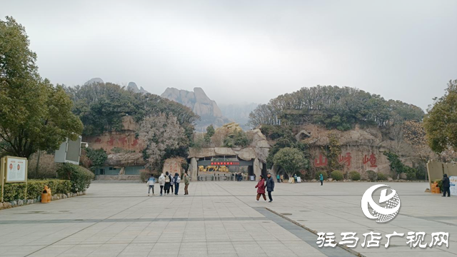 雪景、冰掛！嵖岈山景區推出免門票優惠等您賞玩