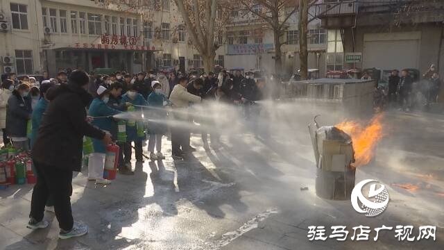上蔡縣人民醫院舉行冬季消防滅火疏散演練