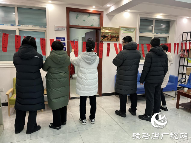 駐馬店市西園街道文化路社區開展“鬧元宵，猜燈謎”有獎活動
