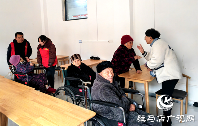 遂平縣市場監管局開展學雷鋒主題活動