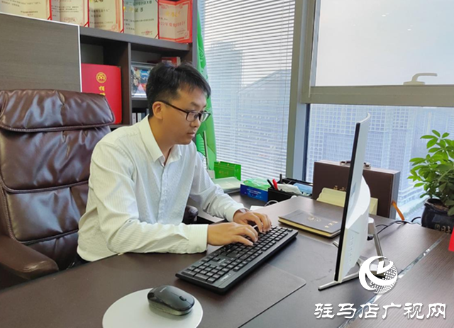 喬新建：努力把“小絲瓜”做成“大產業”