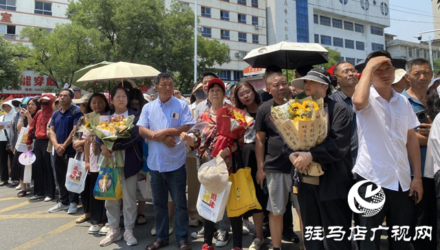 驛城區：首場高考 氛圍拉滿