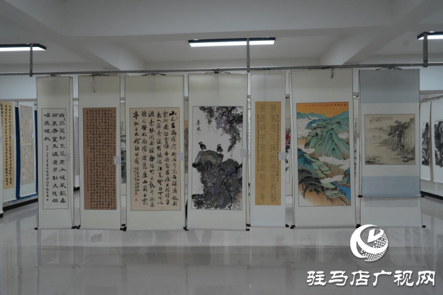 2024駐馬店市驛城區慶祝“七一”建黨節書畫精品展啟幕