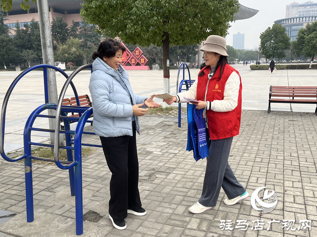 弘揚志愿服務 普及憲法知識