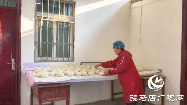 正陽縣陡溝鎮：手工饃香飄萬里