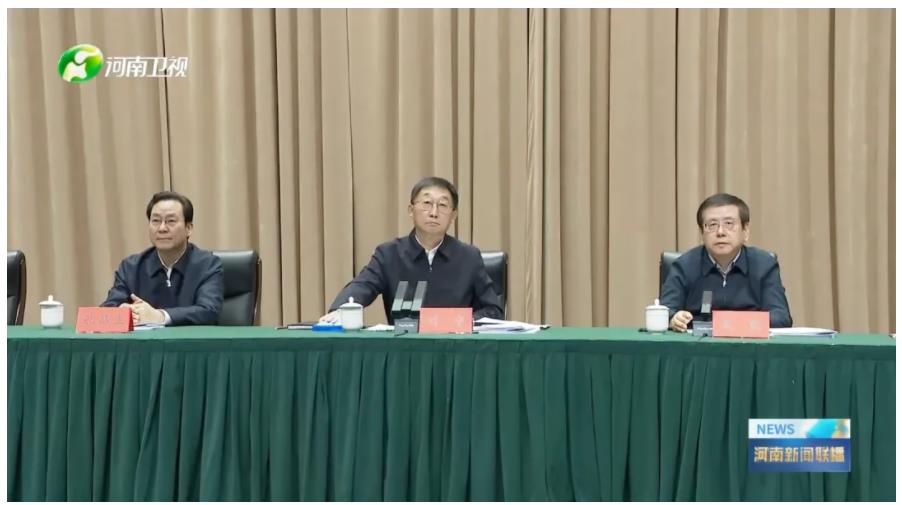 省委書記出席、省長主持的大會，胖東來上臺發(fā)言