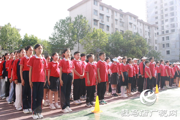 駐馬店市第十一小學舉行第四屆法治教育宣傳周活動?駐馬店市第十一小學舉行第四屆法治教育宣傳周活動????????駐馬店市第十一小學舉行第四屆法治教育宣傳周活動?駐馬店市第十一小學舉行第四屆法治教育宣傳周活動????????