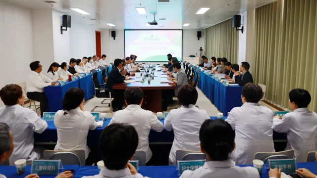河南省婦幼保健院蒞臨我市婦女兒童醫院調研指導
