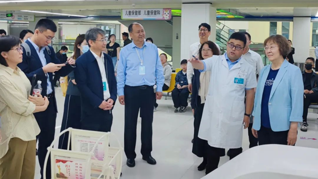 中國殘聯(lián)與聯(lián)合國兒童基金會(huì)專家組蒞臨駐馬店市中心醫(yī)院婦女兒童醫(yī)院指導(dǎo)培訓(xùn)