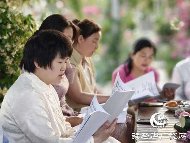 泌陽縣：書香漫花海 家訓潤心田