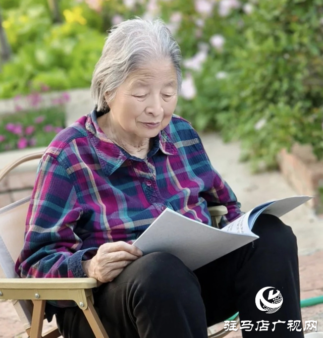 泌陽縣：書香漫花海 家訓潤心田