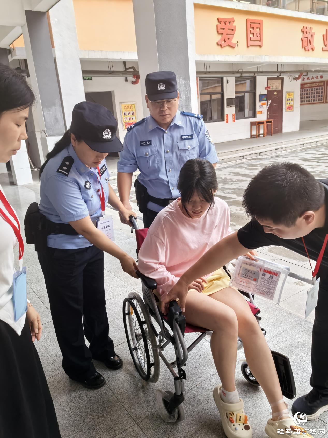 駐馬店市公安局經濟開發區分局：暖心護考 為夢護航
