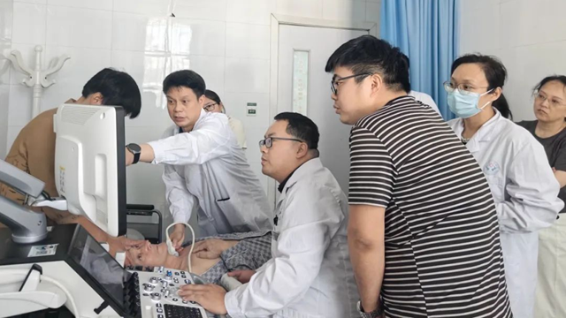  “河南省醫師協會基層醫師能力提升培訓活動——超聲醫師分會走進駐馬店”在駐馬店市中心醫院召開