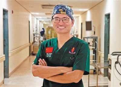  援外醫生張軍橋救人犧牲，骨灰已回到祖國