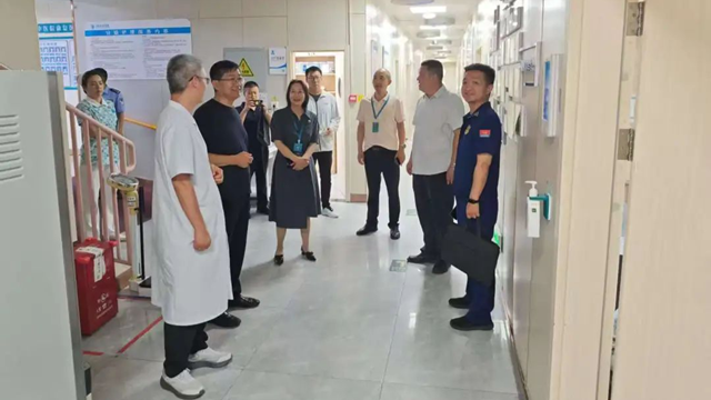筑牢醫療安全防線，駐馬店市衛健委領導帶隊到駐馬店市中醫院開展安全檢查